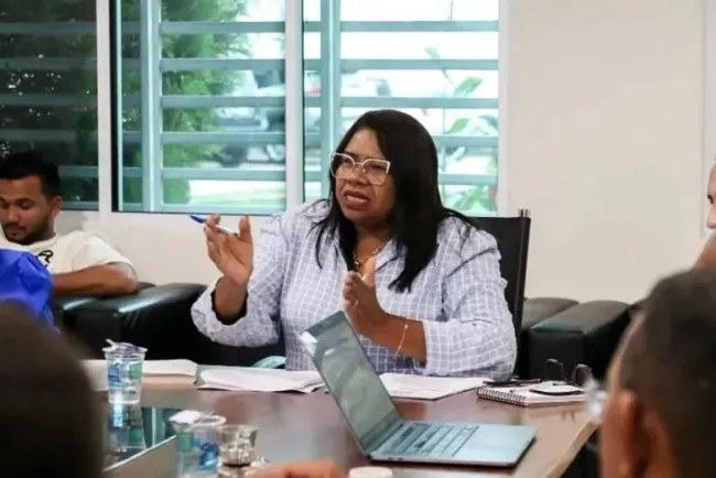 PARNAMIRIM: Prefeita Nilda afirma que rombo deixado por ex-prefeito Taveira é de 300 milhões de reais