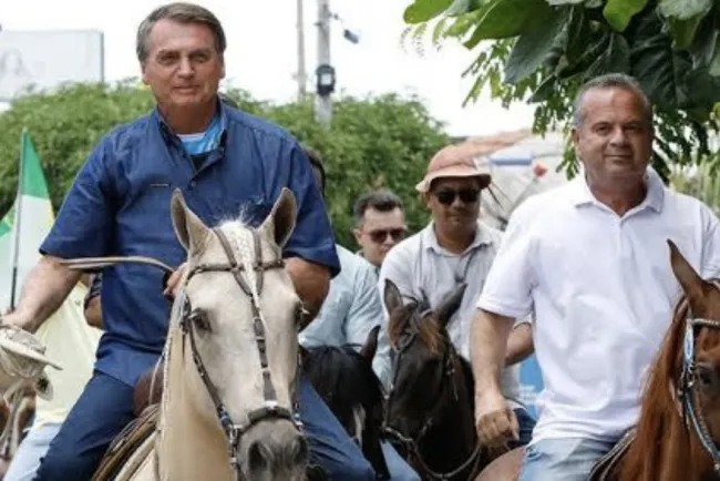 Bolsonaro desembarca no RN em busca de rearticulação política