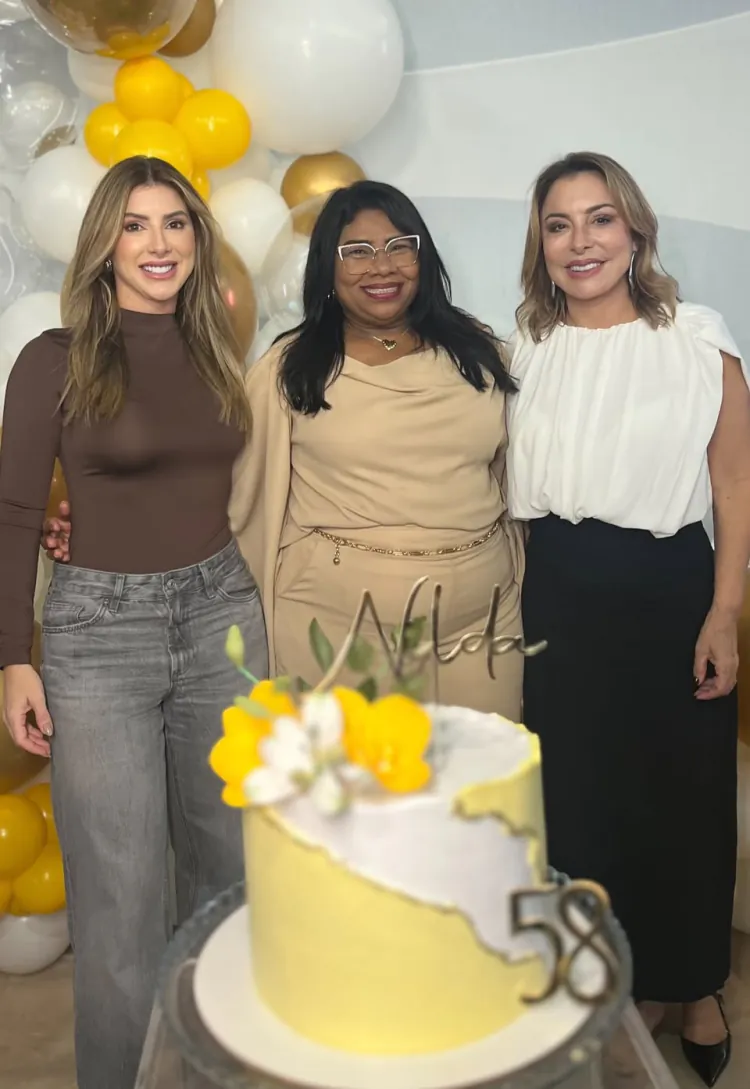 Vice-prefeita Kátia Pires e Carol Pires prestigiam aniversário de Nilda Cruz em Parnamirim