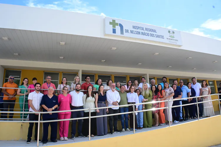 Maternidade Regional de Assú reforça gestão consorciada e recoloca Dr. Gustavo Soares no cenário político