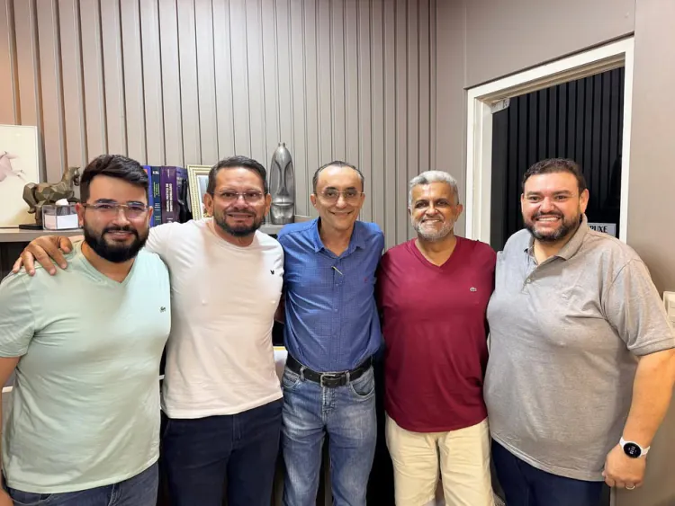 Deputado Ivanilson Oliveira fortalece diálogo com lideranças de Areia Branca e Baraúna