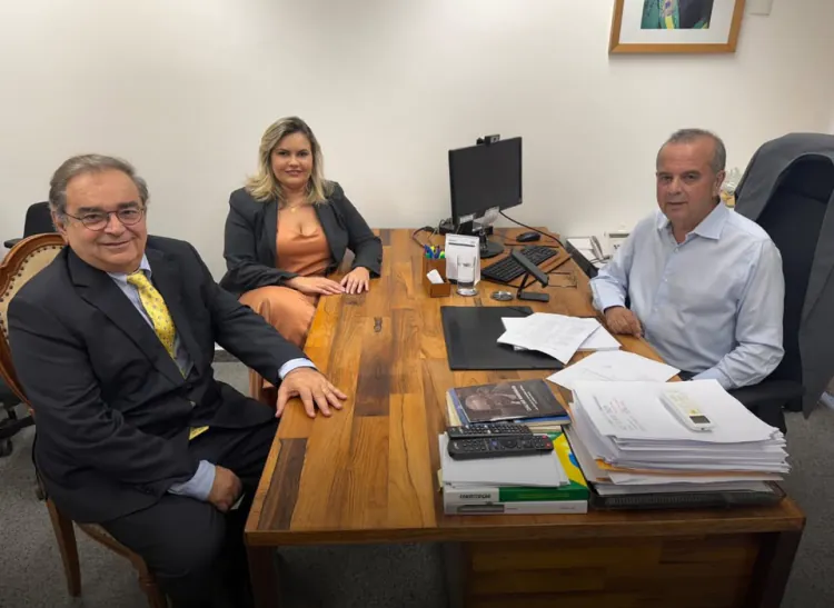 Álvaro Dias se reúne com Rogério Marinho em Brasília e reforça bloco da oposição