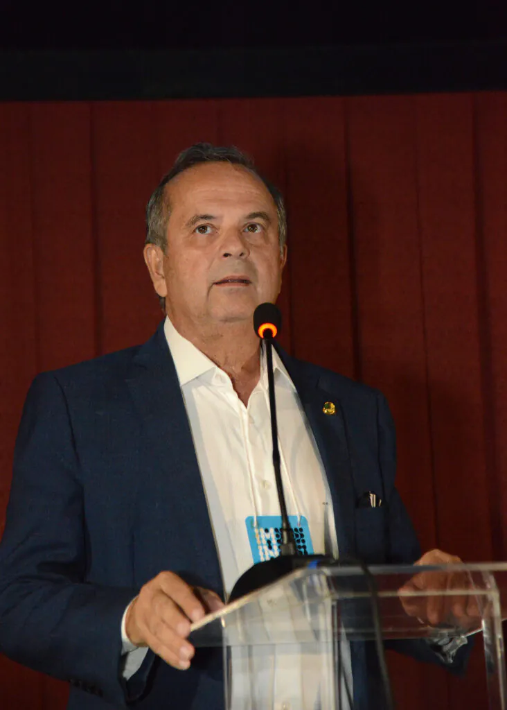 Rogério Marinho lidera pesquisa de governador em Maxaranguape