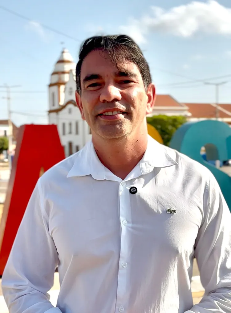 Dr. Gustavo Soares se destaca em pesquisa espontânea para deputado estadual
