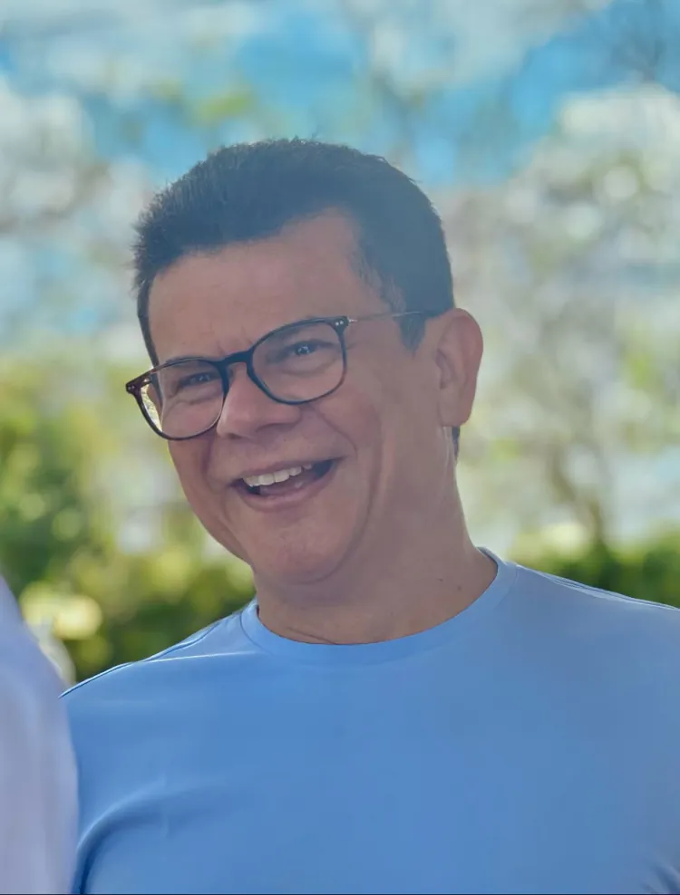 Juninho Alves avança em pesquisa e supera nomes tradicionais da política potiguar