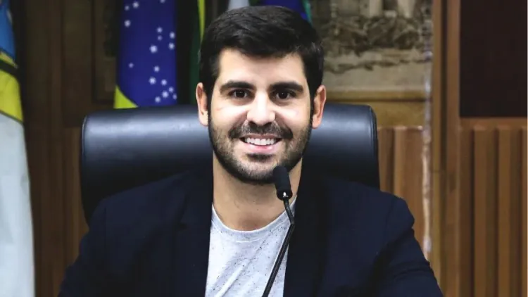 Robson Carvalho vence enquete do Blog da Khielly para deputado estadual em 2026