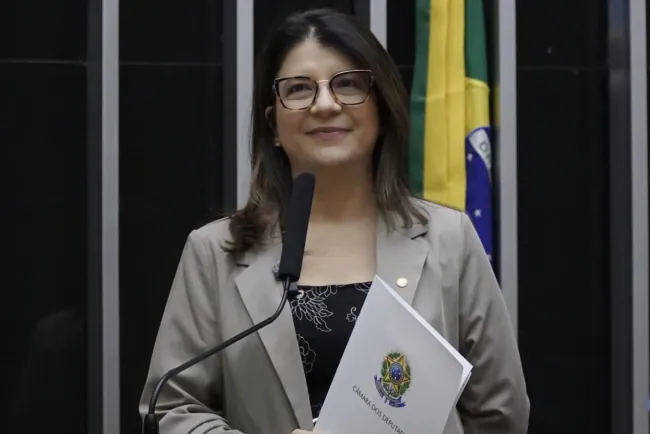Projeto de Carla Dickson é reconhecido como marco na educação inclusiva, dizem especialistas