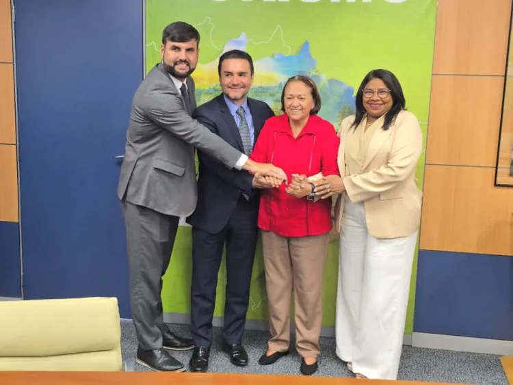 Prefeitos de Parnamirim e Currais Novos se reúnem com ministro do Turismo