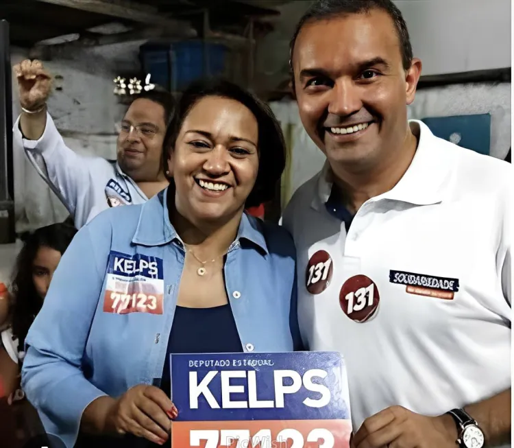 Kelps tenta surfar na onda de Allyson, mas sem prancha nem maré política