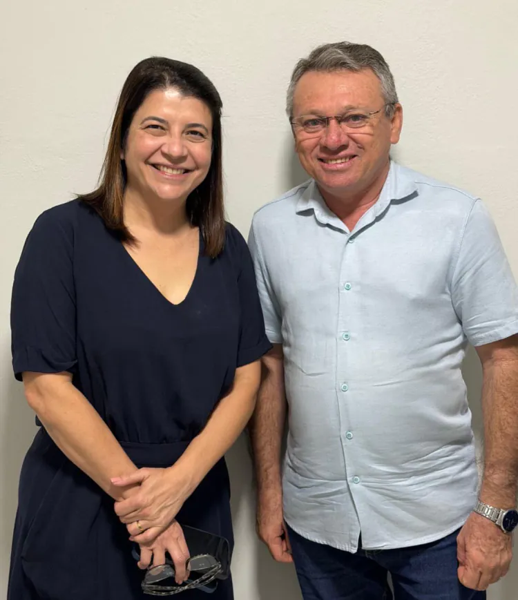 Deputada Carla Dickson recebe apoio do vereador de Cruzeta Itan Lobo e fortalece bases no Seridó