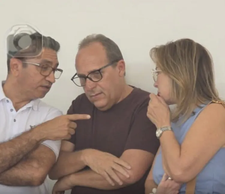 Kátia Pires e Salatiel de Souza reaparecem juntos e acendem alerta político em Parnamirim