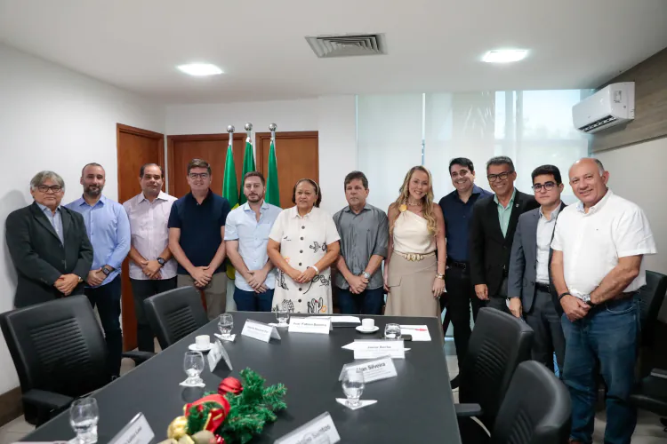 Alexandre Veras e Júnior Rocha se reúnem com Fátima Bezerra para tratar de expansão industrial em Goianinha