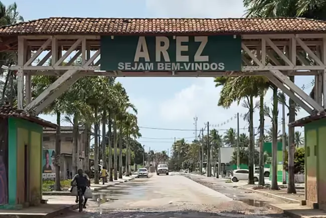 MPRN recomenda retirada de placas de obras concentradas na entrada de Arez