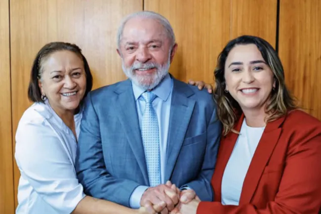Fátima reage e diz que tentativa de tirá-la da disputa “saiu pela culatra” e aposta em Samanda ao Senado