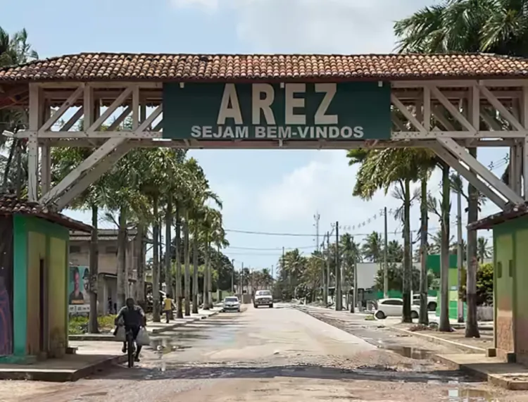 MPRN recomenda retirada de placas de obras concentradas na entrada de Arez