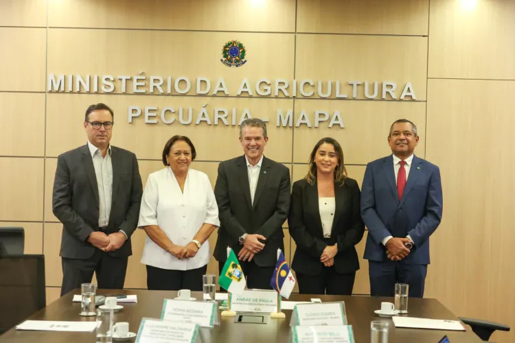 Samanda Alves acompanha Fátima Bezerra em Brasília e reforça articulação pelo RN