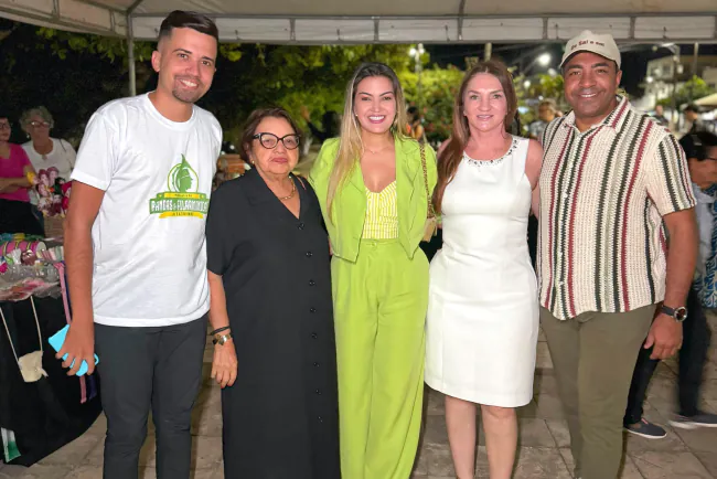 Terezinha Maia reforça parceria com Jussara Sales durante celebração dos 266 anos de Extremoz