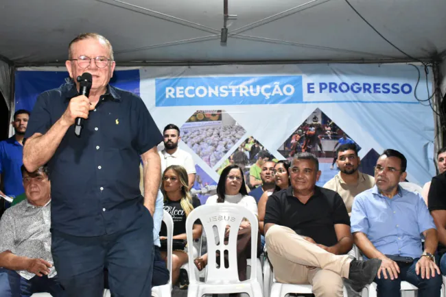 Prefeitura de São Gonçalo avança com obras e iluminação em LED