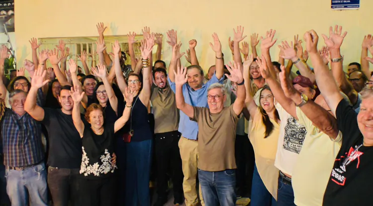 Família Lisboa declara apoio a Álvaro Dias em Passa e Fica