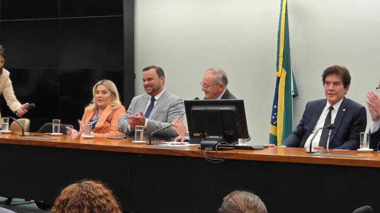 Presidente da UVERN, Igor Targino marca presença em reunião da bancada federal