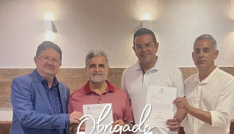 Emenda de Ivanilson garante ambulância para o município de Guamaré