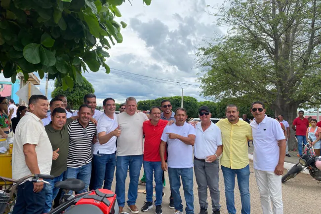 Arez marca presença no maior evento político do Vale do Assú e prestigia lançamento de Dr. Gustavo Soares