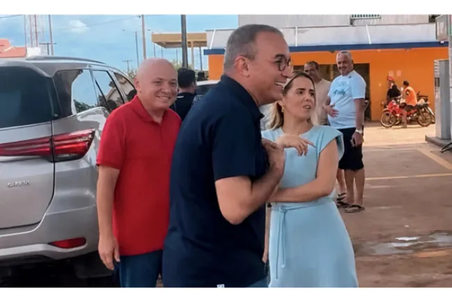 Apagou, mas não adiantou: foto de Cíntia de allyson com Abraão Lincoln explode nos bastidores da política do RN