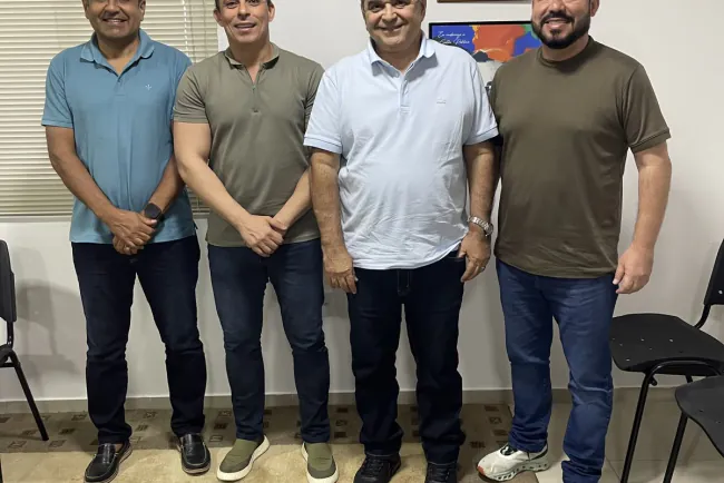 Ex-prefeitos de Canguaretama declaram apoio a Álvaro Dias