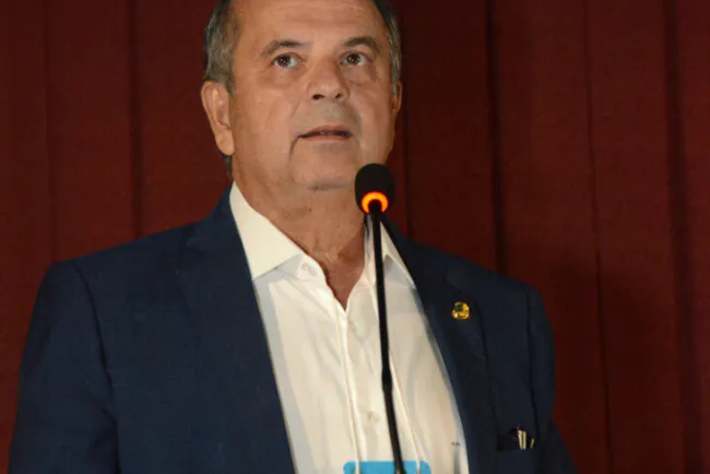Quando a carroça anda ao contrário: Rogério entre os mais poderosos do Congresso