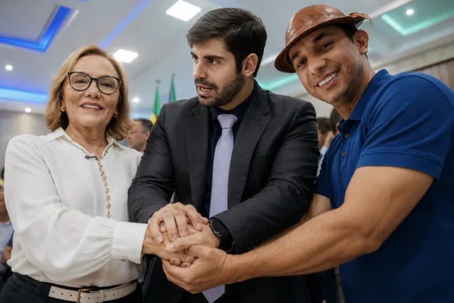 Plano B ou jogada de mestre? Robson Carvalho é cogitado para o Senado