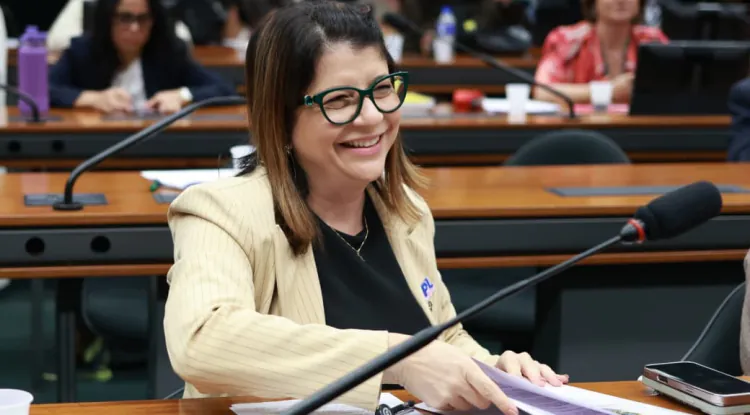 Mounjaro no SUS? Projeto relatado por Carla Dickson avança na Câmara