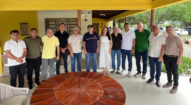 Álvaro Dias conquista apoio da oposição em Severiano Melo