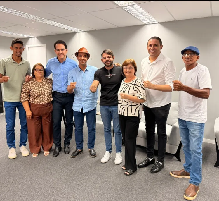 Grupo liderado por Breno Lins fecha apoio a Allyson, Kleber Rodrigues e Robinson Faria