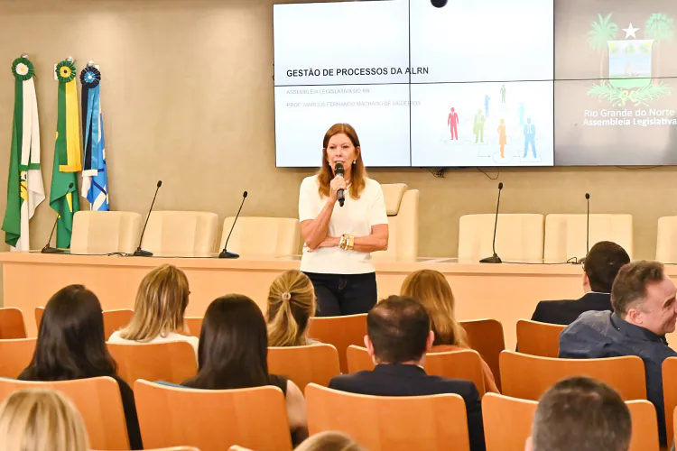 Curso de capacitação de servidores promove atualização da gestão de processos na ALRN