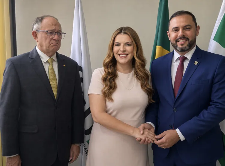 Quem diria? Nina Souza tira apoio de Benes Leocádio em Pedra Grande