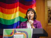 Brisa emplaca lei contra racismo e LGBTfobia