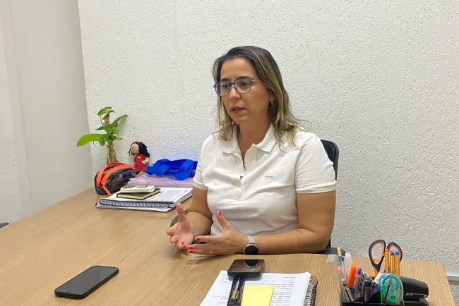 Samanda: “Não dá para ser vice e líder da oposição”