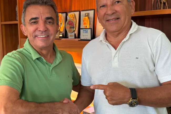Direita fecha com Jorge em Areia Branca