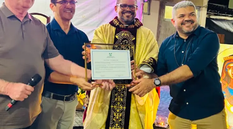 Ubaldo valoriza fé e cultura em homenagem ao Shalom