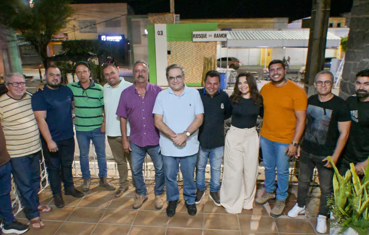 Álvaro recebe apoio de ex-prefeito e lideranças em Santo Antônio