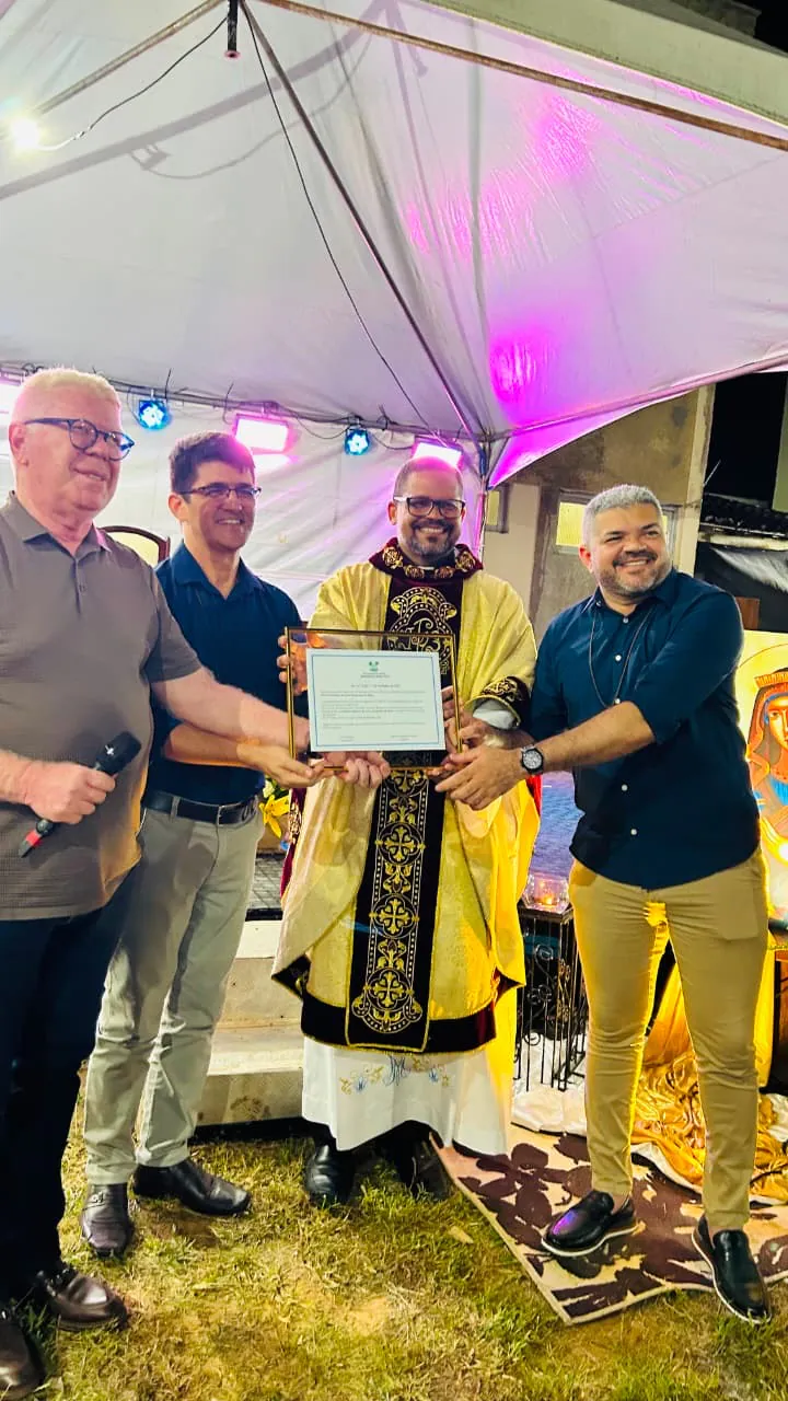 Ubaldo valoriza fé e cultura em homenagem ao Shalom