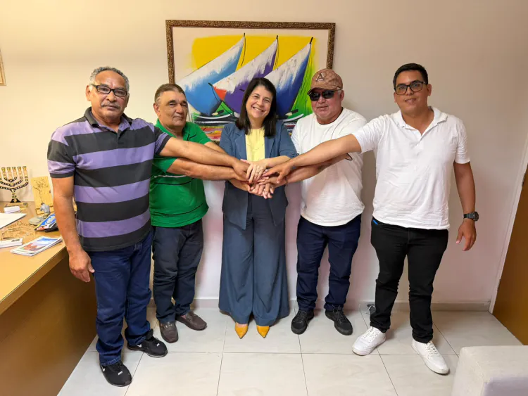 Carla acelera e mira 90 mil votos